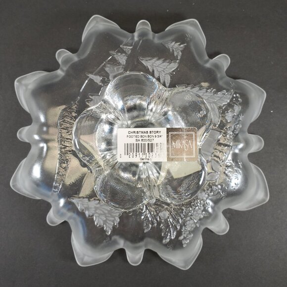 Vintage 1980s Mikasa Christmas Story Footed Bon Bon, Frosted Glass, Germany - Picture 10 of 13